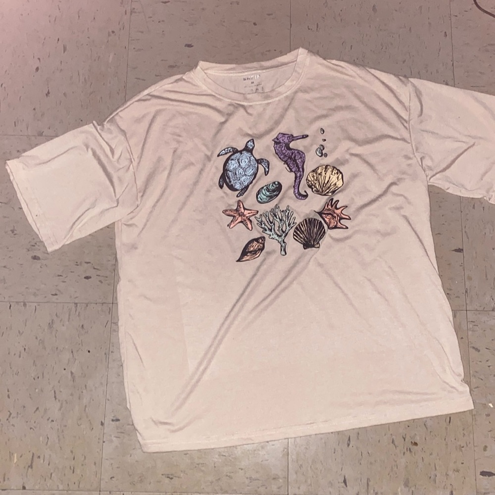 SHEIN Like New Pastel Printed Graphic oversized T Shirt